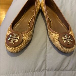 Tory Burch Cream Flats with Decorative Emblem